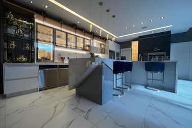 Casa &agrave; venda - 650m&sup2; - Regi&atilde;o das Praias