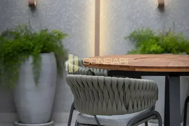 Apartamento &agrave; venda - 135m&sup2; - Meia Praia