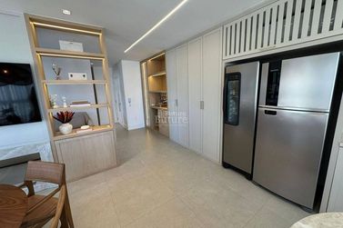 Apartamento &agrave; venda - Meia Praia