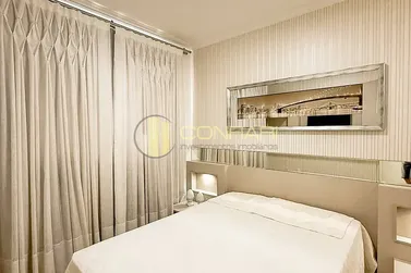 Apartamento &agrave; venda - 1589m&sup2; - meia praia