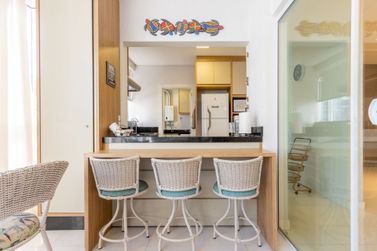 Apartamento &agrave; venda - 121m&sup2; - Meia Praia