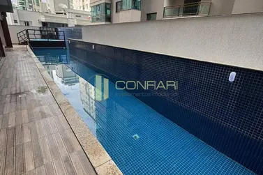 Apartamento para alugar - 182m&sup2; - Meia Praia