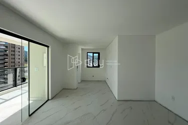 Apartamento &agrave; venda - 110m&sup2; - Centro