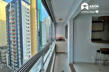 Apartamento para alugar - 62m&sup2; - Centro