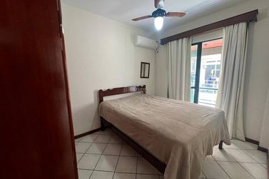 Apartamento &agrave; venda - 117m&sup2; - Centro