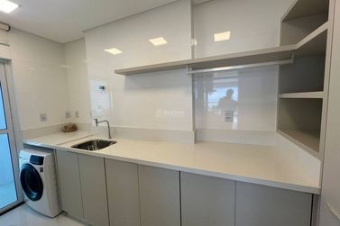 Apartamento &agrave; venda - Meia Praia