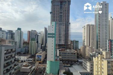 Apartamento para alugar - 130m&sup2; - Centro