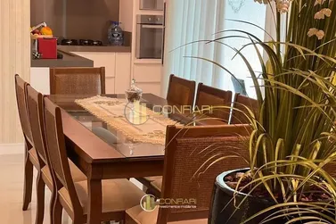 Apartamento &agrave; venda - 129m&sup2; - Meia Praia