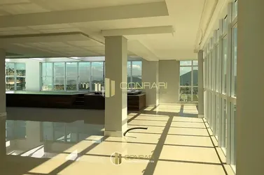 Apartamento &agrave; venda - 417m&sup2; - Meia Praia