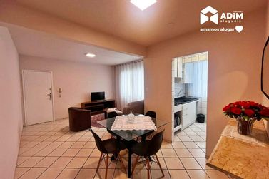 Apartamento para alugar - 68m&sup2; - Centro
