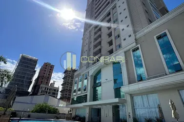 Apartamento &agrave; venda - 117m&sup2; - meia praia