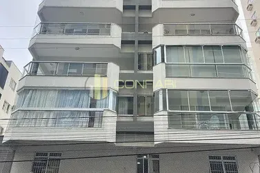Apartamento &agrave; venda - 115m&sup2; - Meia Praia