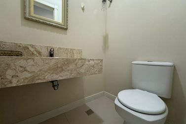 Apartamento &agrave; venda - 180m&sup2; - Meia Praia