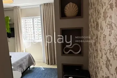 Apartamento &agrave; venda - 158m&sup2; - Meia Praia