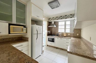 Apartamento para alugar - 60m&sup2; - Centro