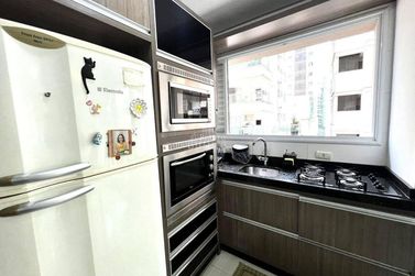 Apartamento &agrave; venda - Meia Praia