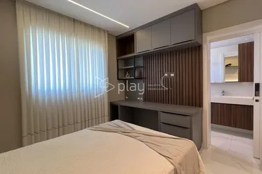 Apartamento &agrave; venda - 159m&sup2; - Meia Praia
