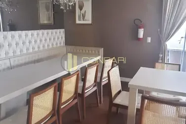 Apartamento &agrave; venda - 123m&sup2; - Meia Praia