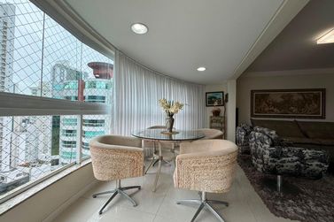 Apartamento &agrave; venda - 135m&sup2; - Pioneiros