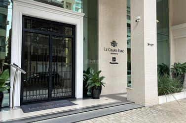 Apartamento &agrave; venda - 209m&sup2; - Centro