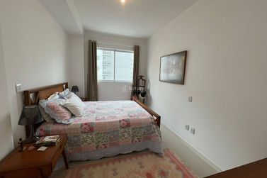 Apartamento &agrave; venda - Meia Praia