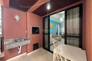 Apartamento &agrave; venda - 79m&sup2; - Meia Praia