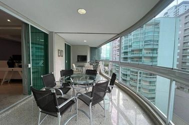 Apartamento &agrave; venda - Meia Praia