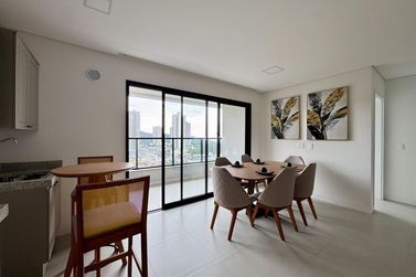 Apartamento &agrave; venda - 84m&sup2; - Praia Brava