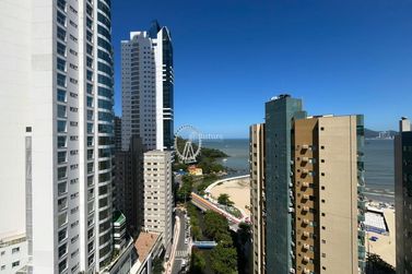 Apartamento &agrave; venda - 151m&sup2; - Pioneiros