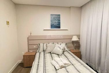 Apartamento &agrave; venda - Meia Praia