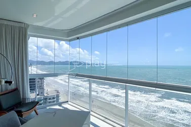 Apartamento &agrave; venda - 198m&sup2; - Meia Praia