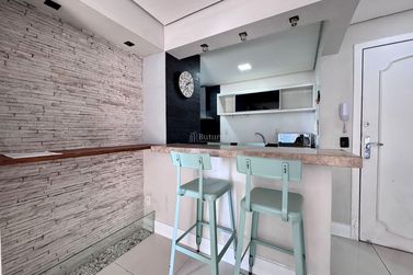 Apartamento &agrave; venda - 91m&sup2; - Centro