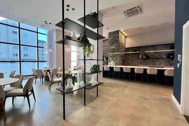 Apartamento &agrave; venda - Meia Praia
