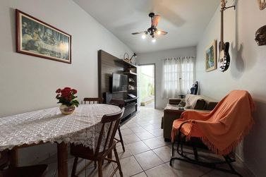 Apartamento &agrave; venda - 90m&sup2; - Morretes