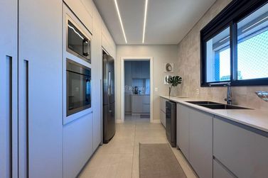 Apartamento &agrave; venda - 222m&sup2; - Centro