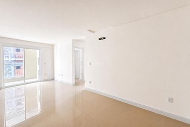 Apartamento &agrave; venda - 64m&sup2; - Tabuleiro dos Oliveiras