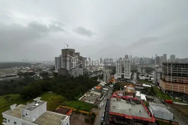 Apartamento &agrave; venda - 87m&sup2; - Pereque