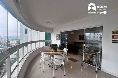 Apartamento para alugar - 130m&sup2; - Centro