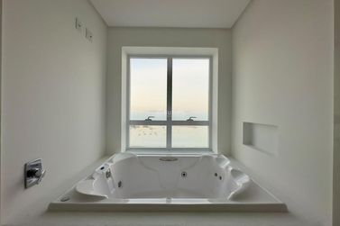 Apartamento &agrave; venda - 190m&sup2; - Centro
