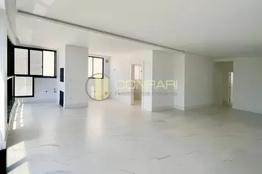 Apartamento &agrave; venda - 127m&sup2; - Meia Praia