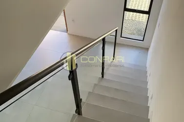 Sobrado para alugar - 80m&sup2; - Pereque