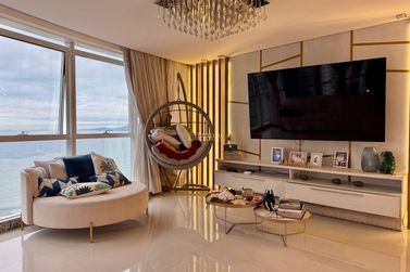 Apartamento &agrave; venda - 476m&sup2; - Meia Praia