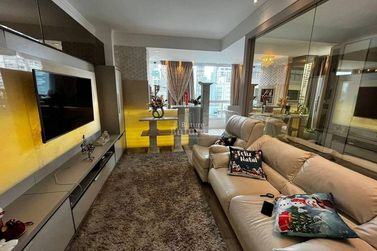 Apartamento &agrave; venda - Meia Praia