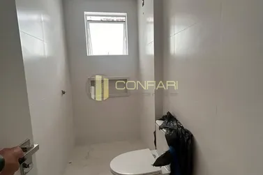 Apartamento &agrave; venda - 132m&sup2; - MEIA PRAIA