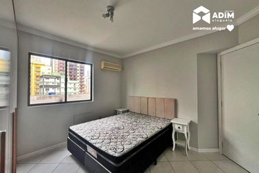 Apartamento para alugar - 101m&sup2; - Centro