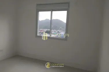 Apartamento &agrave; venda - 140m&sup2; - Centro