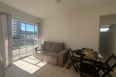 Apartamento para alugar - 55m&sup2; - Centro