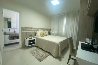 Apartamento &agrave; venda - 127m&sup2; - Meia Praia