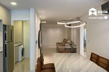 Apartamento para alugar - 121m&sup2; - Meia Praia
