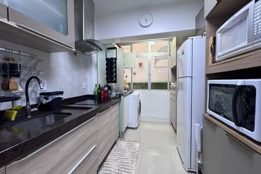 Apartamento &agrave; venda - 84m&sup2; - Pioneiros